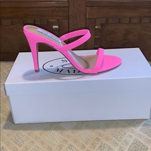 NIB Steve Madden mules heels 6.5, 7